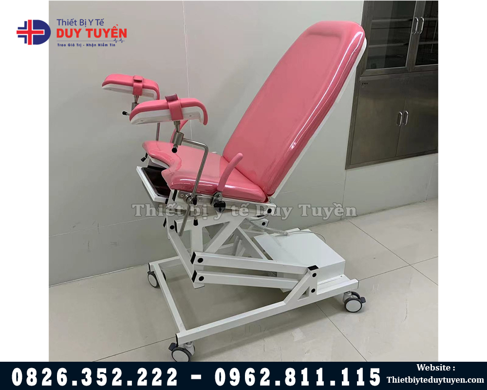 bàn khám sản phụ khoa chạy điện tự động