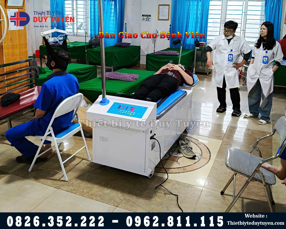giường kéo giãn điện YP-2009B