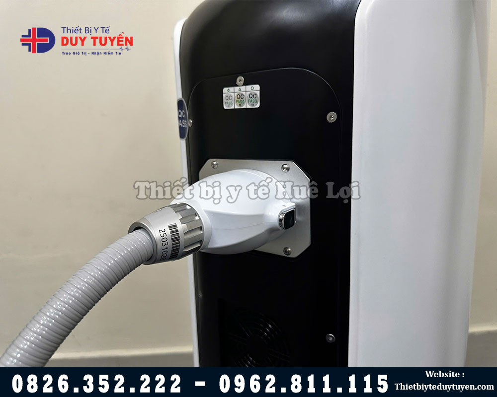 mặt sau máy xung kích hội tụ emfocus