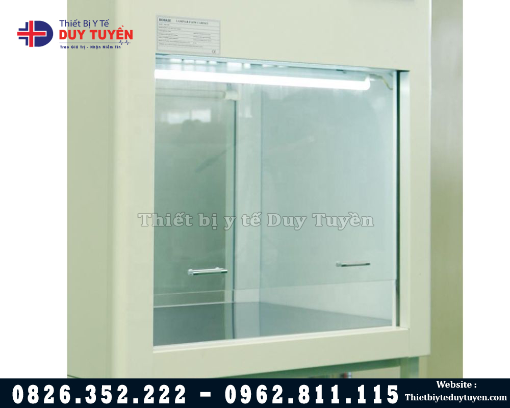 cửa tủ cấy vô trùng khí đứng